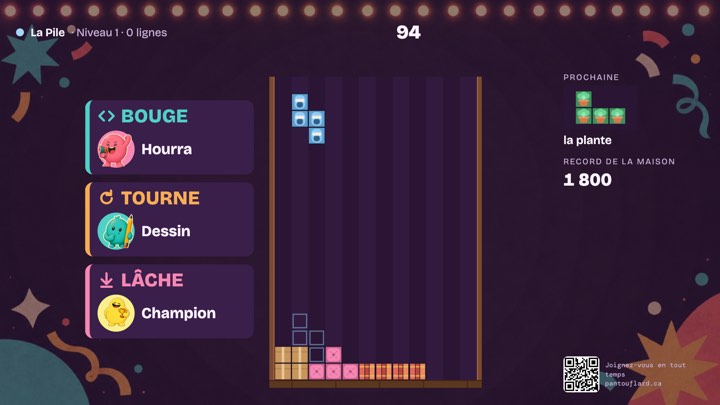 La télé pendant La Pile : Un téléphone bouge, un tourne, un lâche